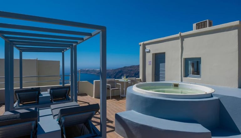 Gizis Exclusive - Ημεροβίγλι, Σαντορίνη